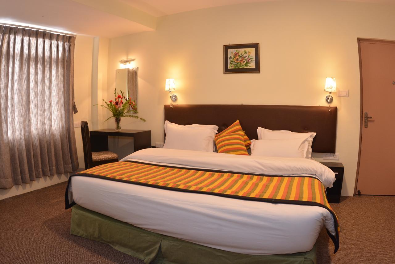 קטמנדו Hotel Serenity מראה חיצוני תמונה